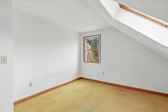 8 Cary Rd, Plymouth, MA 02360