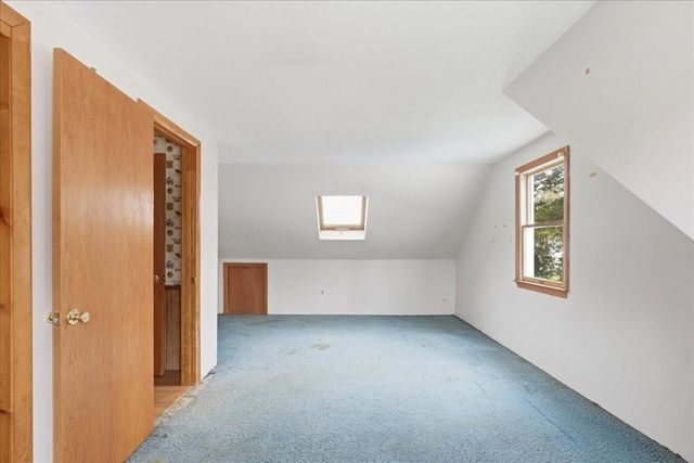 8 Cary Rd, Plymouth, MA 02360