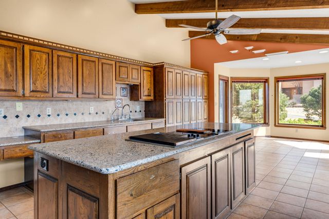 1415 San Rafael Avenue NE, Albuquerque, NM 87122