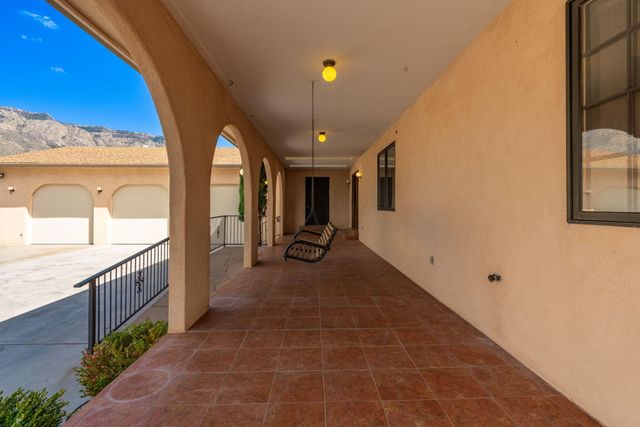 1415 San Rafael Avenue NE, Albuquerque, NM 87122