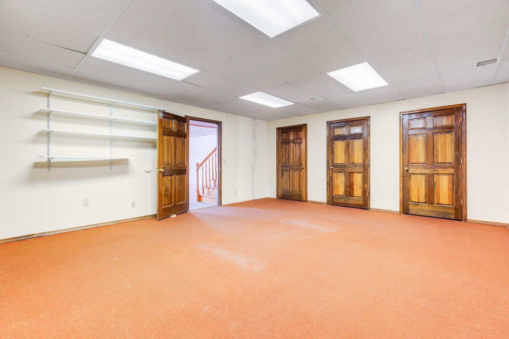 Image 37 of property listing at 1415 San Rafael Avenue NE, Albuquerque, NM 87122