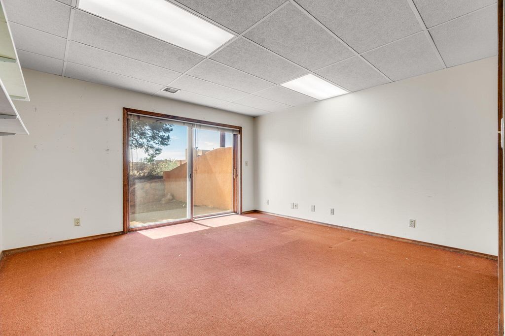 Image 47 of property listing at 1415 San Rafael Avenue NE, Albuquerque, NM 87122