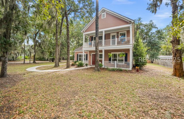 37 Gadwall Dr W, Beaufort, SC 29907