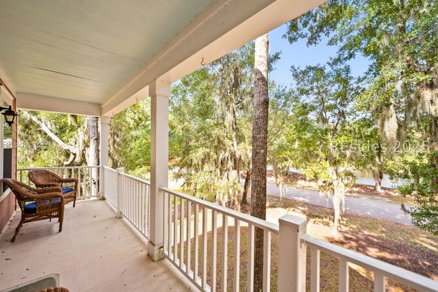 37 Gadwall Dr W, Beaufort, SC 29907