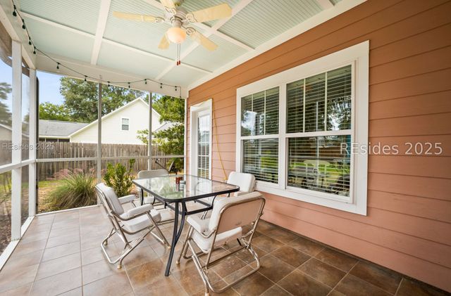 37 Gadwall Dr W, Beaufort, SC 29907