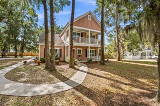 37 Gadwall Dr W, Beaufort, SC 29907