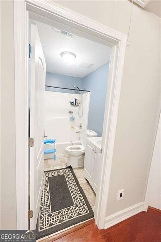 2061 Wildcat Cliffs Lane, Lawrenceville, GA 30043