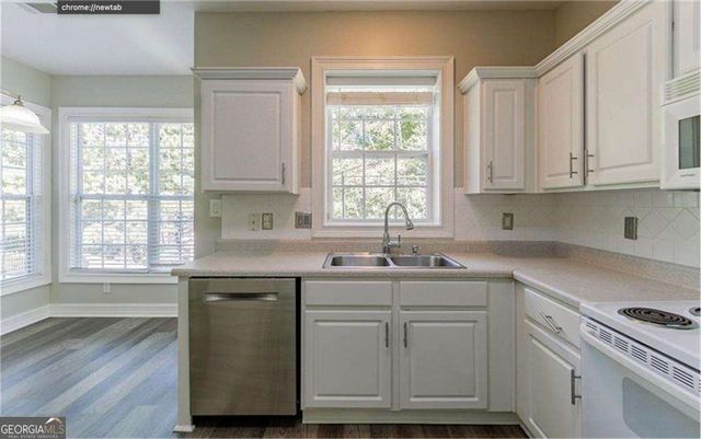 2061 Wildcat Cliffs Lane, Lawrenceville, GA 30043