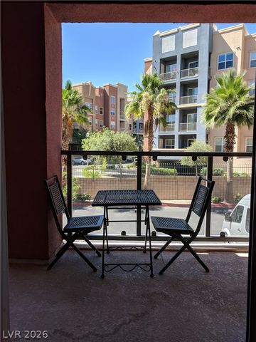 39 East AGATE Avenue 206, Las Vegas, NV 89123