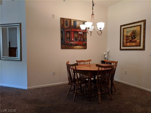 39 East AGATE Avenue 206, Las Vegas, NV 89123