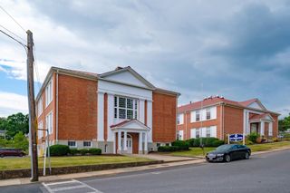 501 THORNROSE AVE, Staunton, VA 24401