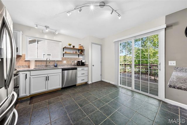 280 Wynstay Avenue, Valley Park, MO 63088