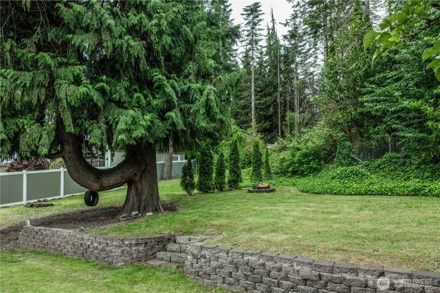 7102 48th Avenue E, Tacoma, WA 98443