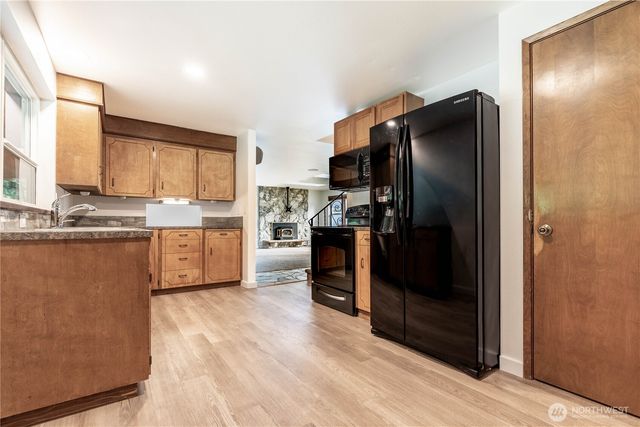 7102 48th Avenue E, Tacoma, WA 98443