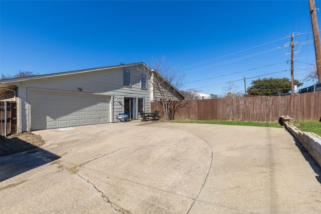 19016 Tupelo Lane, Dallas, TX 75287