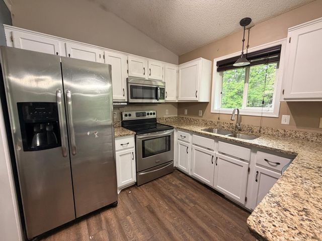 13310 Lake Place Road, Zimmerman, MN 55398