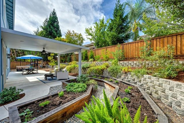7124 Cinnamon Teal Way, El Dorado Hills, CA 95762