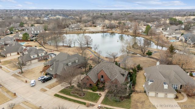 7816 E Commercial Street, Broken Arrow, OK 74014