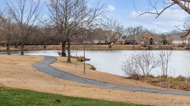 7816 E Commercial Street, Broken Arrow, OK 74014