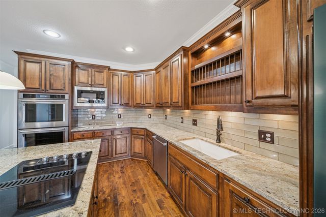 7816 E Commercial Street, Broken Arrow, OK 74014