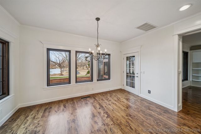 7816 E Commercial Street, Broken Arrow, OK 74014