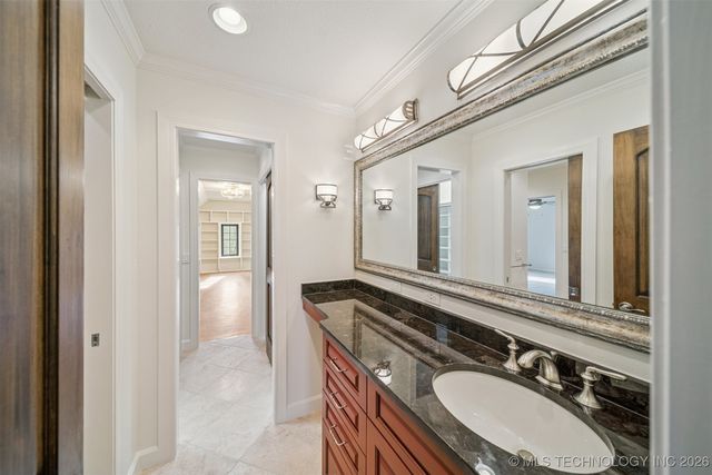 7816 E Commercial Street, Broken Arrow, OK 74014