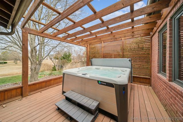 7816 E Commercial Street, Broken Arrow, OK 74014