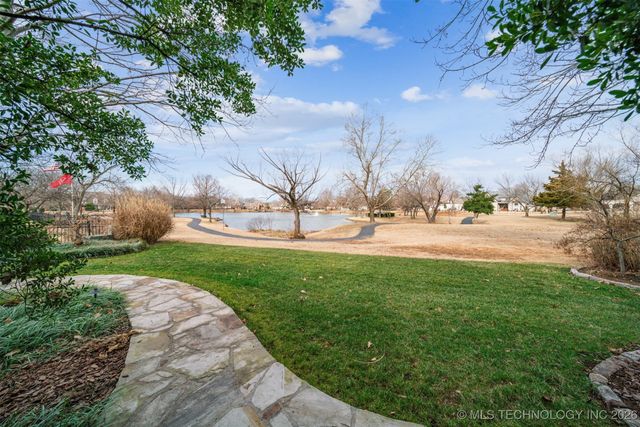 7816 E Commercial Street, Broken Arrow, OK 74014