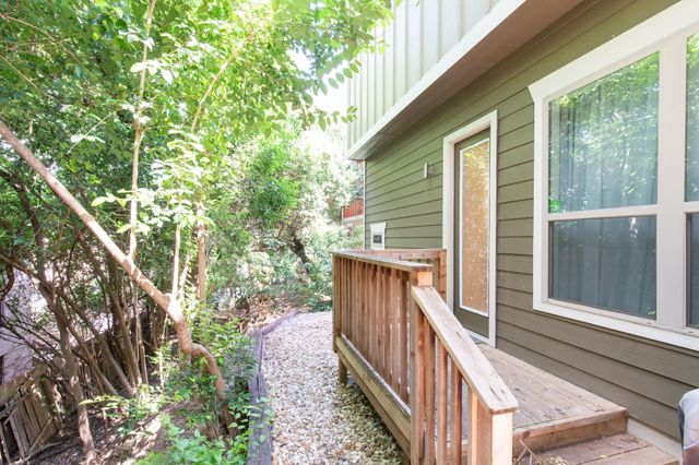 614 Terrell Hill DR D, Austin, TX 78704