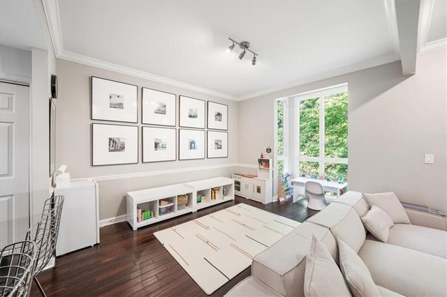 3 Willow Glen, Atlanta, GA 30342
