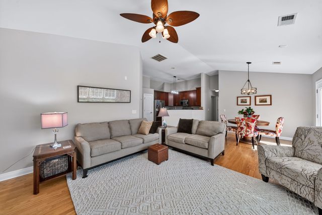 1105 Harpeth Mill Ct, Nashville, TN 37221