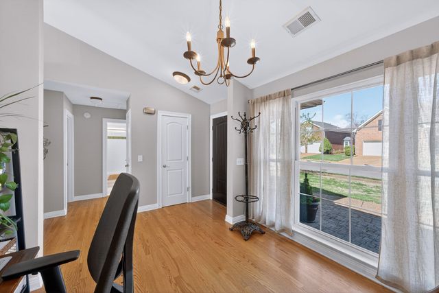 1105 Harpeth Mill Ct, Nashville, TN 37221