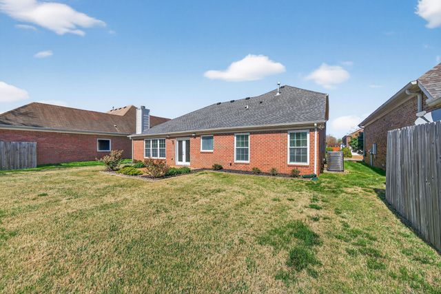 1105 Harpeth Mill Ct, Nashville, TN 37221