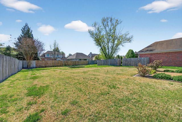 1105 Harpeth Mill Ct, Nashville, TN 37221