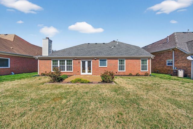 1105 Harpeth Mill Ct, Nashville, TN 37221