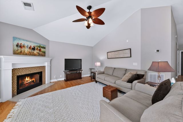 1105 Harpeth Mill Ct, Nashville, TN 37221