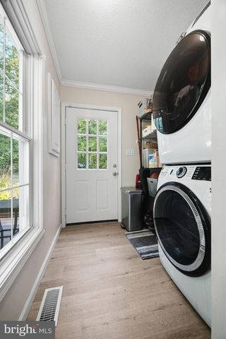 11 COBBLESTONE WAY, Fredericksburg, VA 22406