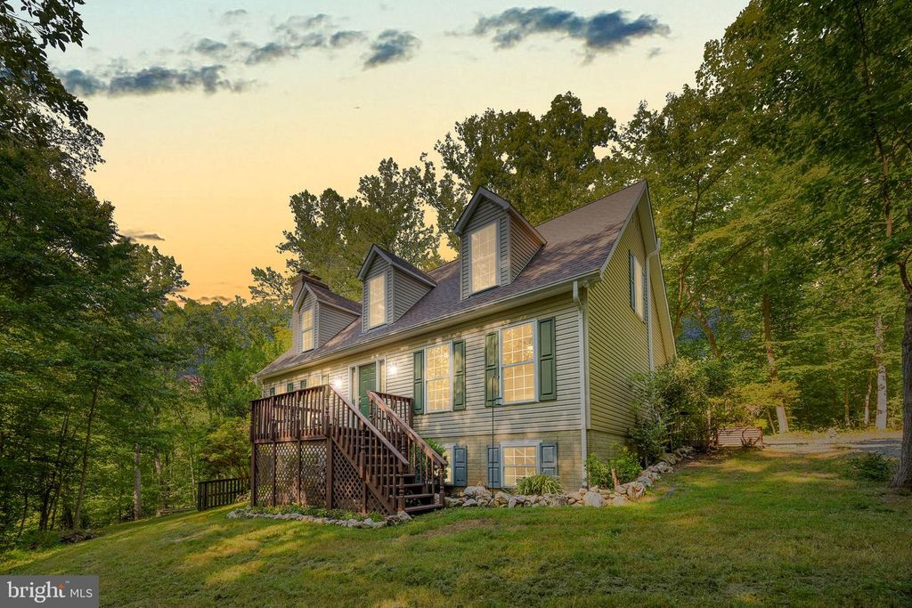 11 COBBLESTONE WAY, Fredericksburg, VA 22406
