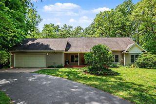 26805 Drape Road, Lawton, MI 49065