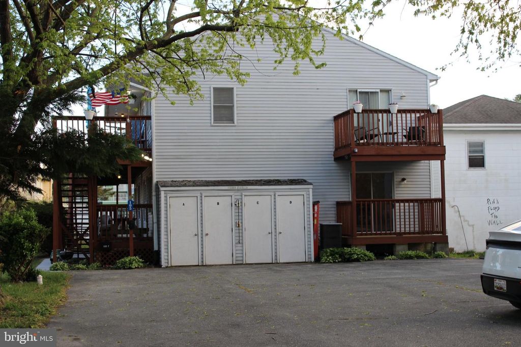 Image 14 of property listing at 105 79TH ST #A, Ocean City, MD 21842