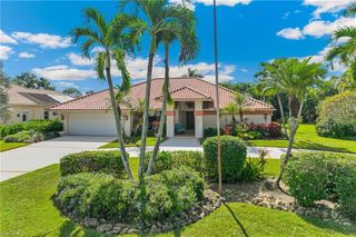 205 Muirfield CIR, Naples, FL 34113