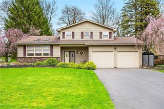 100 Gordon Drive, Greece, NY 14626