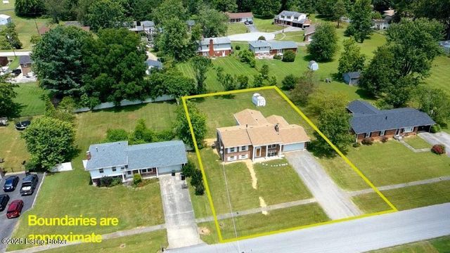 825 Crocus Dr, Radcliff, KY 40160