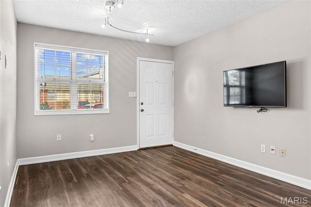 1408 Thrush Place, St Louis, MO 63144