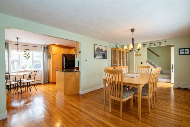 189 West Shore Dr, Marblehead, MA 01945
