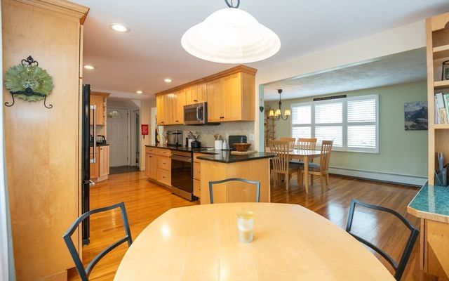 189 West Shore Dr, Marblehead, MA 01945