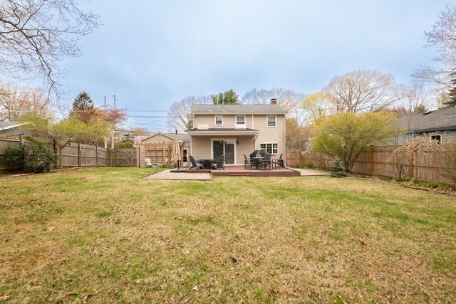 189 West Shore Dr, Marblehead, MA 01945
