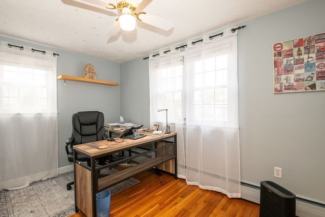 189 West Shore Dr, Marblehead, MA 01945