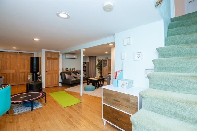 189 West Shore Dr, Marblehead, MA 01945