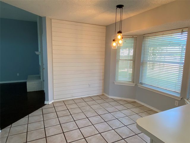 5949 Sundown Drive, Watauga, TX 76148